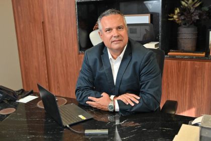 Elmar Juan Passos Varjão Bomfim destaca que a gestão de carreiras na engenharia começa pela formação de profissionais alinhados às demandas do futuro.