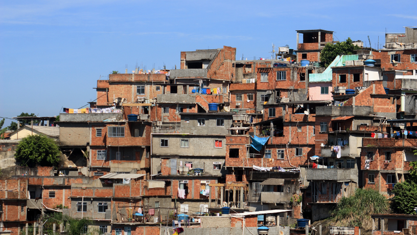 Como sistemas treliçados podem impulsionar a urbanização de regiões periféricas e declivosas, segundo Valderci Malagosini Machado.