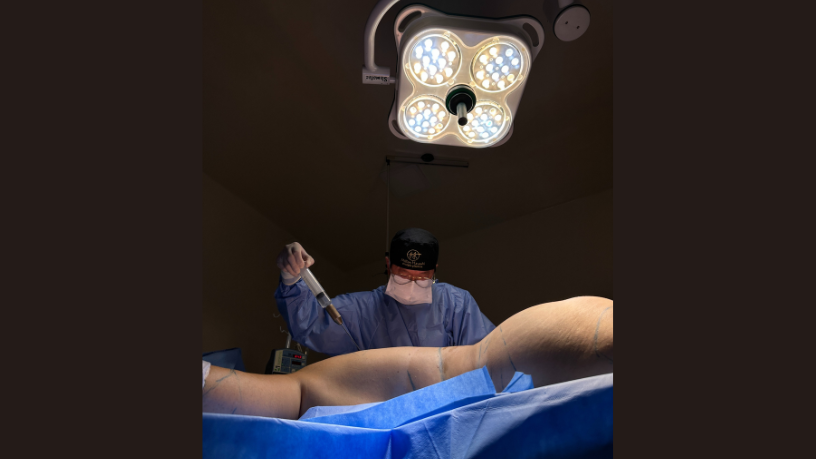 A realidade aumentada e a realidade virtual ampliam as possibilidades de planejamento na cirurgia plástica, destaca Milton Seigi Hayashi.